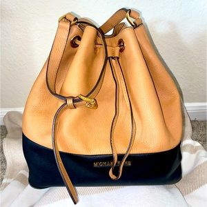 Michael Kors Jules Suntan Two Tone Black & Tan Leather Drawstring Bucket Bag